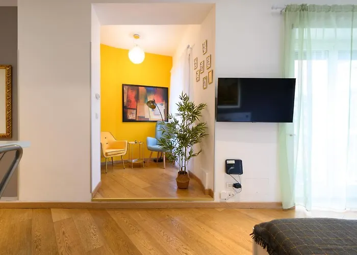 Studio via Nicola Fabrizi